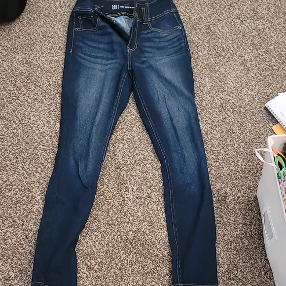 Women's Jeans Bundle - Picture 7 of 7
